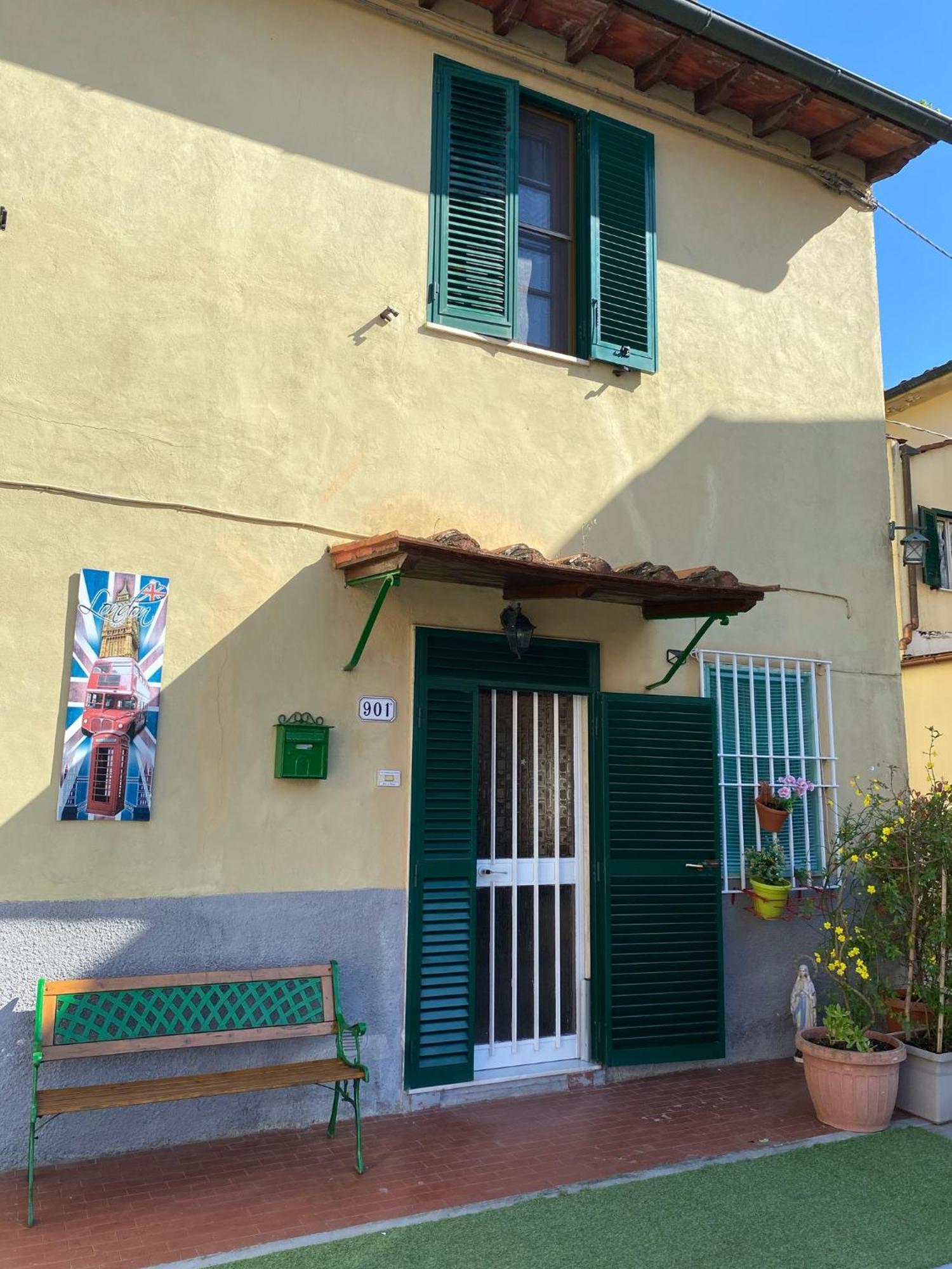 Apartmán Pierina Lucca Exteriér fotografie